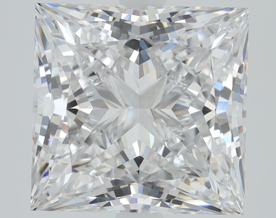 Loose Diamond - PRINCESS 3.73ct E VVS2: Loose Diamond - PRINCESS 3.73ct E VVS2 Source: This is a real non-mined Diamond that has been grown in a lab Shape: PRINCESS Carats: 3.73 Color: E Clarity: VVS2 Certification: IGI Condition: Pre-Owned