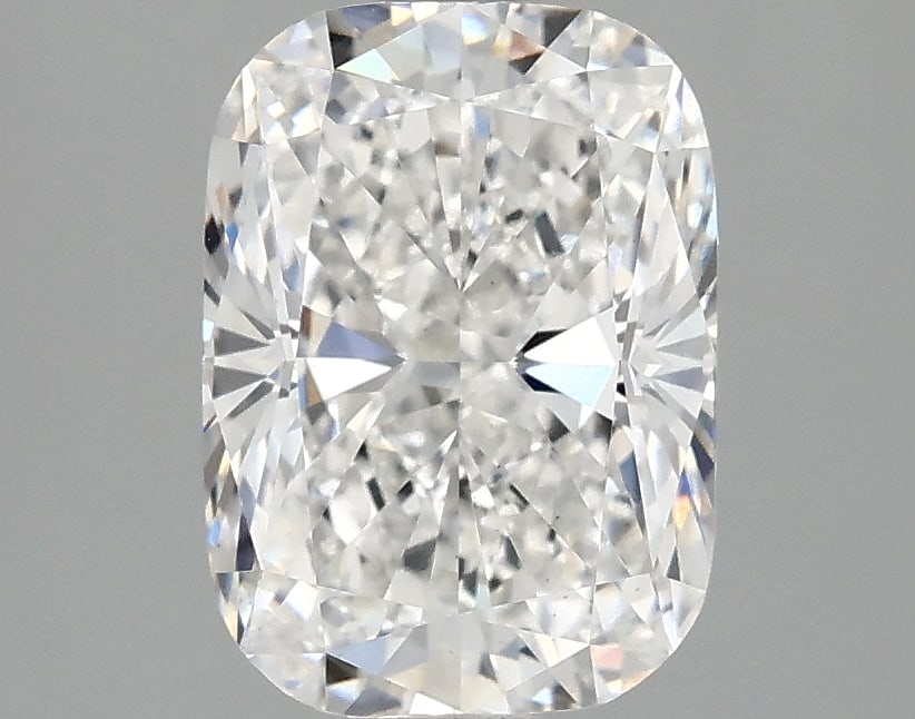 Loose Diamond - CUSHION 2.19ct E VS2: Loose Diamond - CUSHION 2.19ct E VS2 Source: This is a real non-mined Diamond that has been grown in a lab Shape: CUSHION Carats: 2.19 Color: E Clarity: VS2 Certification: IGI Condition: Pre-Owned PLE