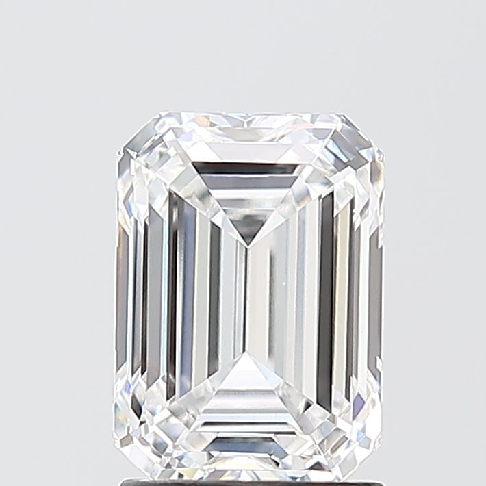 Loose Diamond - EMERALD 2.06ct D VVS2: Loose Diamond - EMERALD 2.06ct D VVS2 Source: This is a real non-mined Diamond that has been grown in a lab Shape: EMERALD Carats: 2.06 Color: D Clarity: VVS2 Certification: IGI Video: