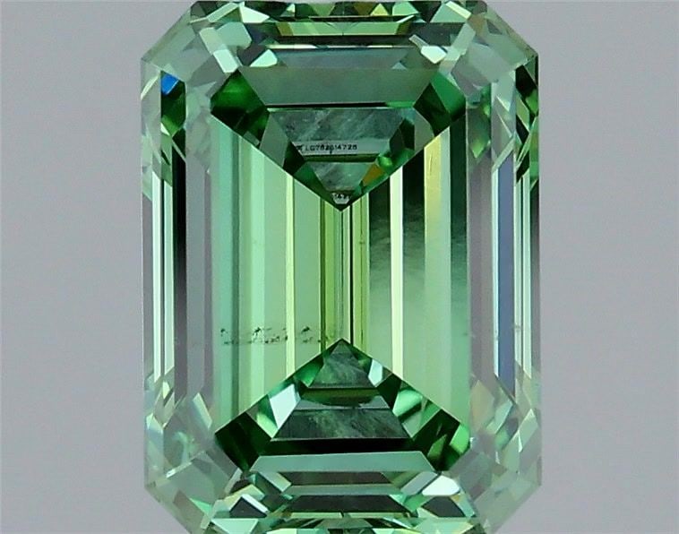 Loose Diamond - EMERALD 1.91ct Fancy Vivid Green VS2: Loose Diamond - EMERALD 1.91ct Fancy Vivid Green VS2 Source: This is a real non-mined Diamond that has been grown in a lab Shape: EMERALD Carats: 1.91 Color: Fancy Vivid Green Certification: IGI Video
