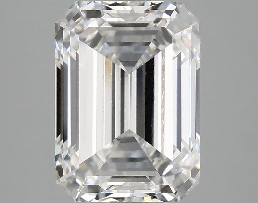 Loose Diamond - EMERALD 3.55ct F VS1: Loose Diamond - EMERALD 3.55ct F VS1 Source: This is a real non-mined Diamond that has been grown in a lab Shape: EMERALD Carats: 3.55 Color: F Clarity: VS1 Certification: IGI Condition: Pre-Owned PLE