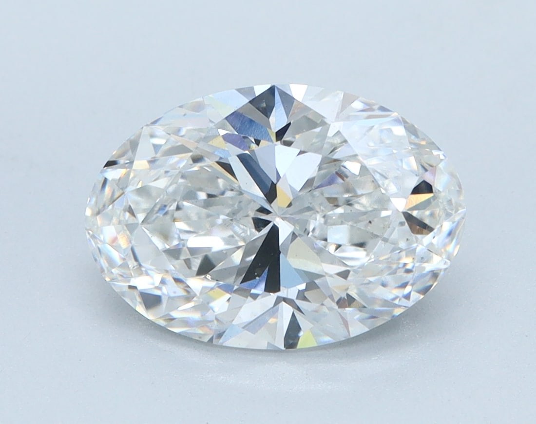 Loose Diamond - OVAL 2.09ct E VS2: Loose Diamond - OVAL 2.09ct E VS2 Source: This is a real non-mined Diamond that has been grown in a lab Shape: OVAL Carats: 2.09 Color: E Clarity: VS2 Certification: IGI Condition: Pre-Owned PLEASE NO
