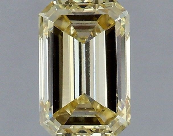 Loose Diamond - EMERALD 1.01ct Fancy Yellow VS1: Loose Diamond - EMERALD 1.01ct Fancy Yellow VS1 Source: This is a real non-mined Diamond that has been grown in a lab Shape: EMERALD Carats: 1.01 Color: Fancy Yellow Certification: IGI Video: