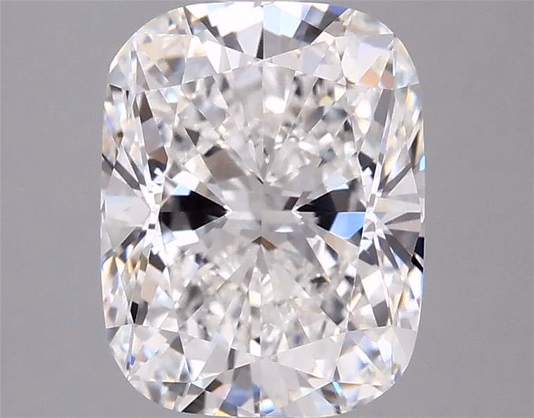 Loose Diamond - CUSHION 3.67ct F VVS2: Loose Diamond - CUSHION 3.67ct F VVS2 Source: This is a real non-mined Diamond that has been grown in a lab Shape: CUSHION Carats: 3.67 Color: F Clarity: VVS2 Certification: IGI Condition: Pre-Owned P