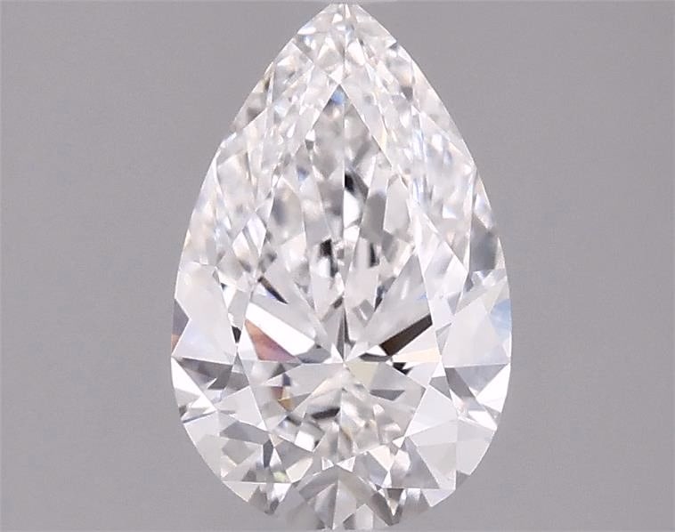 Loose Diamond - PEAR 9.26ct E VS1: Loose Diamond - PEAR 9.26ct E VS1 Source: This is a real non-mined Diamond that has been grown in a lab Shape: PEAR Carats: 9.26 Color: E Clarity: VS1 Certification: IGI Condition: Pre-Owned PLEASE NO