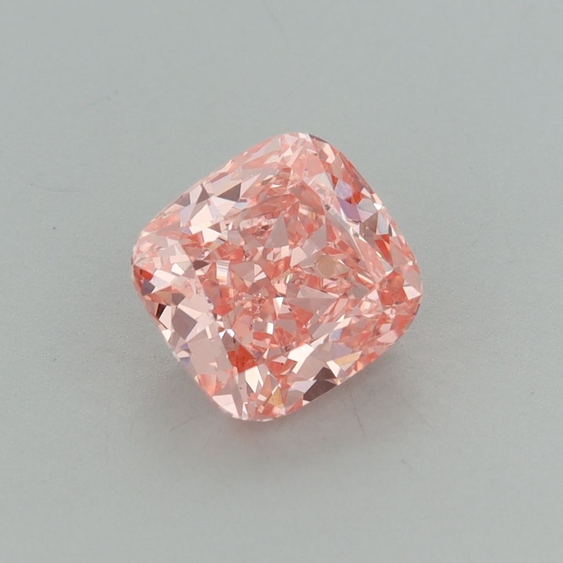 Loose Diamond - CUSHION BRILLIANT 1.94ct Fancy Vivid Pink VS1: Loose Diamond - CUSHION BRILLIANT 1.94ct Fancy Vivid Pink VS1 Source: This is a real non-mined Diamond that has been grown in a lab Shape: CUSHION BRILLIANT Carats: 1.94 Color: Fancy Vivid Pink Certif