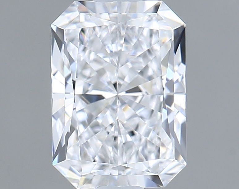 Loose Diamond - RADIANT 1.07ct D VVS2: Loose Diamond - RADIANT 1.07ct D VVS2 Source: This is a real non-mined Diamond that has been grown in a lab Shape: RADIANT Carats: 1.07 Color: D Clarity: VVS2 Certification: IGI Video: