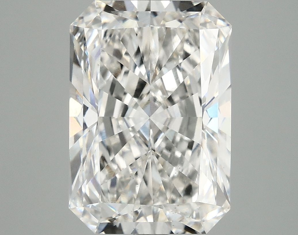 Loose Diamond - RADIANT 4.96ct F VS1: Loose Diamond - RADIANT 4.96ct F VS1 Source: This is a real non-mined Diamond that has been grown in a lab Shape: RADIANT Carats: 4.96 Color: F Clarity: VS1 Certification: IGI Video: