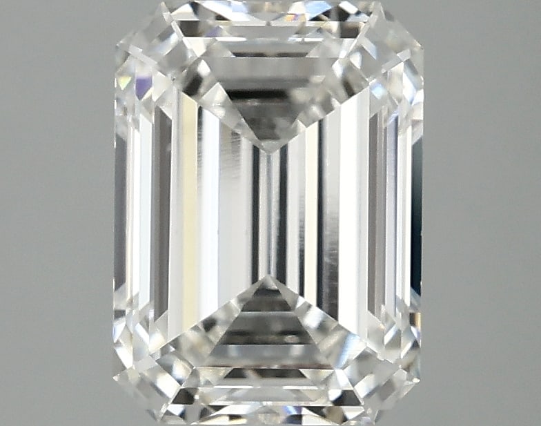 Loose Diamond - EMERALD 2.59ct F VS1: Loose Diamond - EMERALD 2.59ct F VS1 Source: This is a real non-mined Diamond that has been grown in a lab Shape: EMERALD Carats: 2.59 Color: F Clarity: VS1 Certification: IGI Condition: Pre-Owned PLE