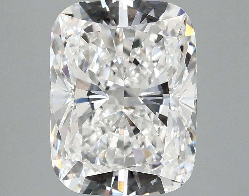 Loose Diamond - CUSHION 3.04ct E VVS2: Loose Diamond - CUSHION 3.04ct E VVS2 Source: This is a real non-mined Diamond that has been grown in a lab Shape: CUSHION Carats: 3.04 Color: E Clarity: VVS2 Certification: IGI Condition: Pre-Owned P