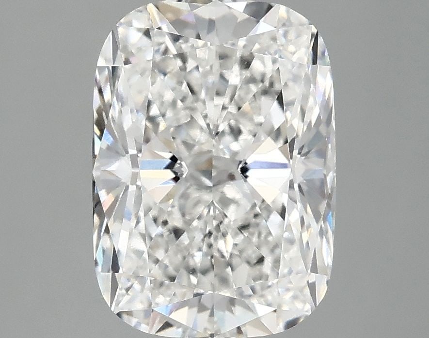 Loose Diamond - CUSHION MODIFIED 3.1ct E VVS2: Loose Diamond - CUSHION MODIFIED 3.1ct E VVS2 Source: This is a real non-mined Diamond that has been grown in a lab Shape: CUSHION MODIFIED Carats: 3.1 Color: E Clarity: VVS2 Certification: IGI Video: