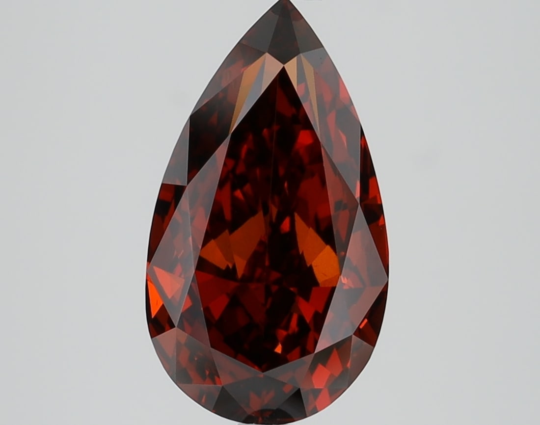 Loose Diamond - PEAR 3.02ct DEEP ORANGE VS1: Loose Diamond - PEAR 3.02ct DEEP ORANGE VS1 Source: This is a real non-mined Diamond that has been grown in a lab Shape: PEAR Carats: 3.02 Color: DEEP ORANGE Clarity: VS1 Certification: IGI Condition: