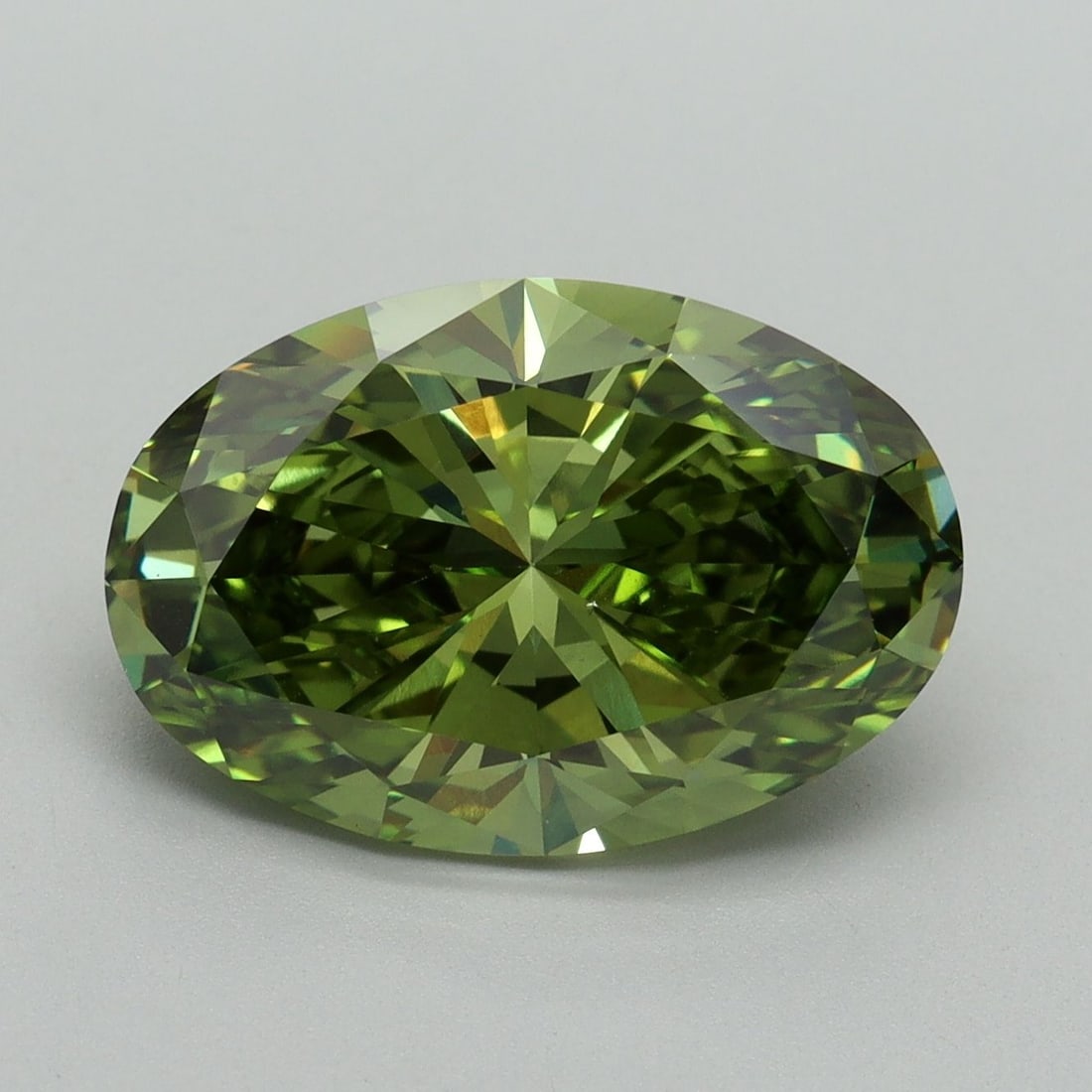 Loose Diamond - OVAL 5.05ct Fancy Vivid Green VS1: Loose Diamond - OVAL 5.05ct Fancy Vivid Green VS1 Source: This is a real non-mined Diamond that has been grown in a lab Shape: OVAL Carats: 5.05 Color: Fancy Vivid Green Certification: IGI Video:
