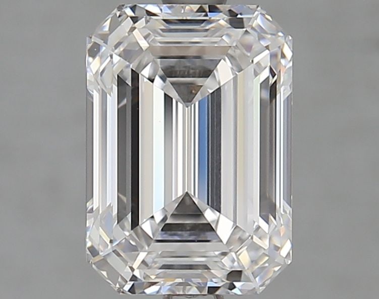 Loose Diamond - EMERALD 2.7ct D VVS2: Loose Diamond - EMERALD 2.7ct D VVS2 Source: This is a real non-mined Diamond that has been grown in a lab Shape: EMERALD Carats: 2.7 Color: D Clarity: VVS2 Certification: GIA Video: