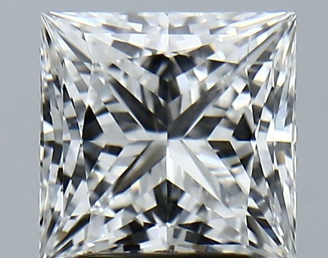 Loose Diamond - PRINCESS 2.51ct E VVS2: Loose Diamond - PRINCESS 2.51ct E VVS2 Source: This is a real non-mined Diamond that has been grown in a lab Shape: PRINCESS Carats: 2.51 Color: E Clarity: VVS2 Certification: IGI Video: