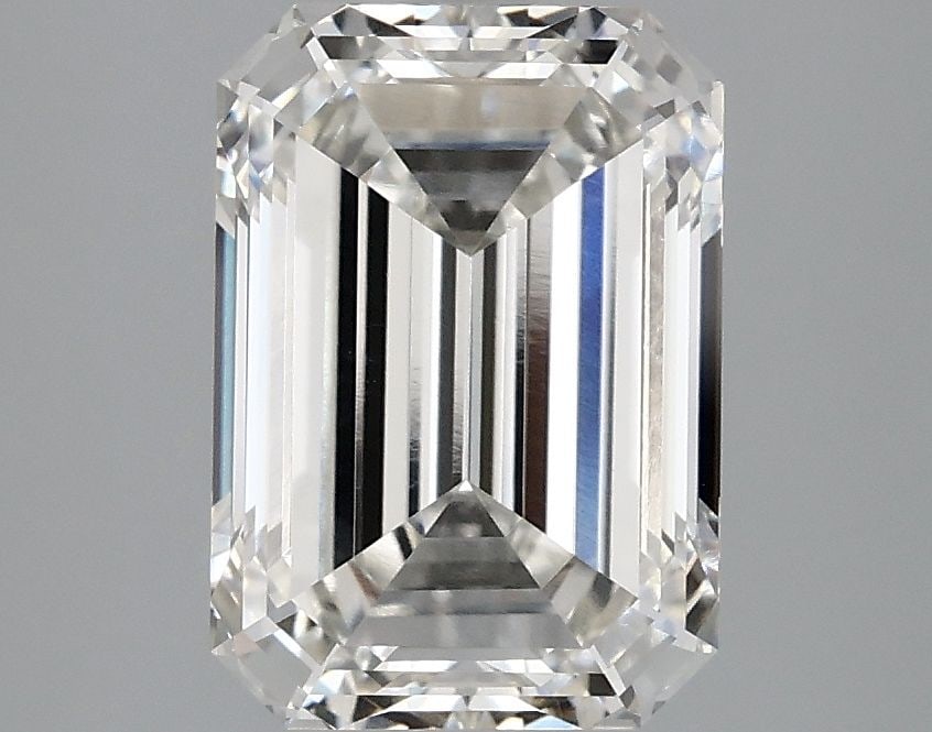 Loose Diamond - EMERALD 2.98ct H VVS2: Loose Diamond - EMERALD 2.98ct H VVS2 Source: This is a real non-mined Diamond that has been grown in a lab Shape: EMERALD Carats: 2.98 Color: H Clarity: VVS2 Certification: IGI Video: