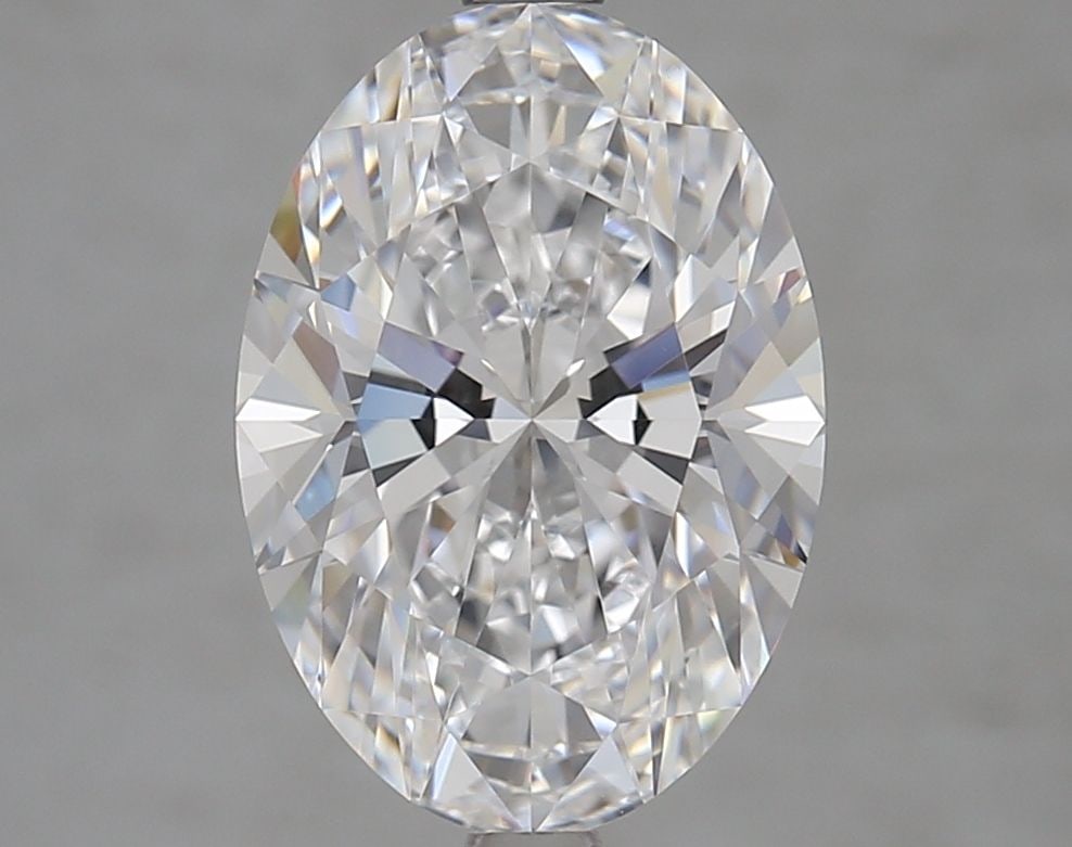 Loose Diamond - OVAL 4.05ct D VVS2: Loose Diamond - OVAL 4.05ct D VVS2 Source: This is a real non-mined Diamond that has been grown in a lab Shape: OVAL Carats: 4.05 Color: D Clarity: VVS2 Certification: GIA Video: