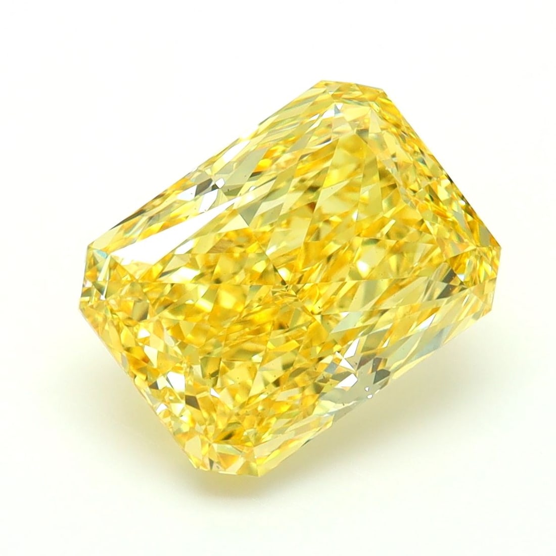 Loose Diamond - RADIANT 4.06ct Fancy Vivid Yellow VS2: Loose Diamond - RADIANT 4.06ct Fancy Vivid Yellow VS2 Source: This is a real non-mined Diamond that has been grown in a lab Shape: RADIANT Carats: 4.06 Color: Fancy Vivid Yellow Certification: IGI Vid
