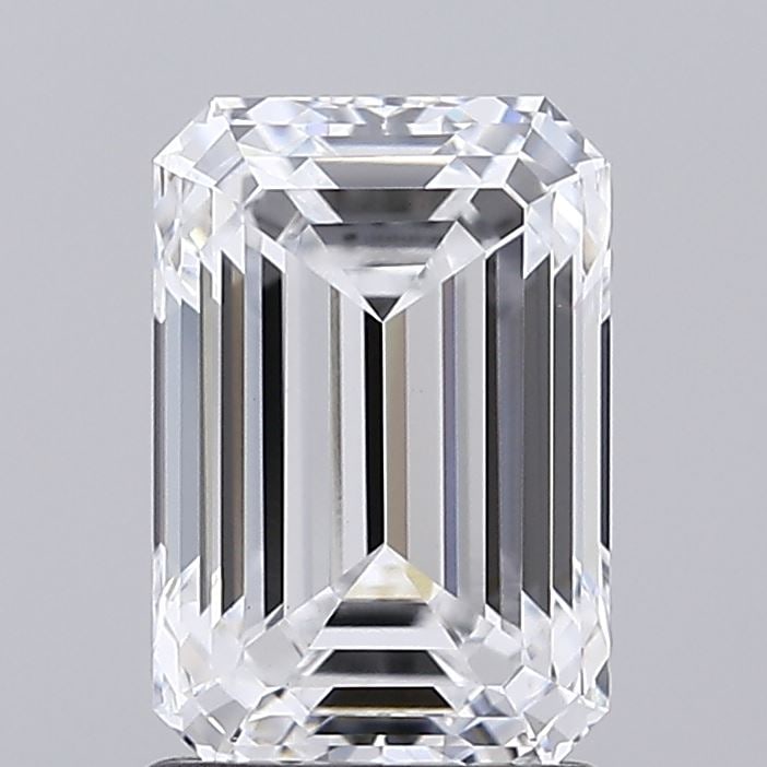 Loose Diamond - EMERALD 1.92ct D VS1: Loose Diamond - EMERALD 1.92ct D VS1 Source: This is a real non-mined Diamond that has been grown in a lab Shape: EMERALD Carats: 1.92 Color: D Clarity: VS1 Certification: IGI Condition: Pre-Owned PLE