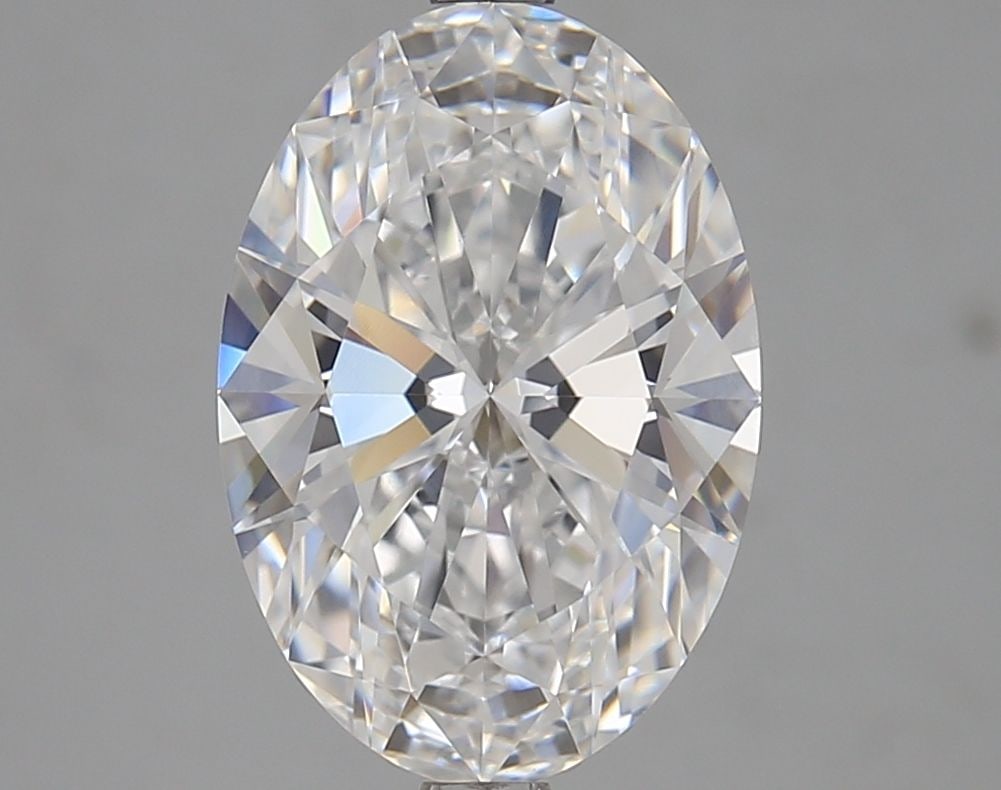 Loose Diamond - OVAL 4.0ct D VVS2: Loose Diamond - OVAL 4.0ct D VVS2 Source: This is a real non-mined Diamond that has been grown in a lab Shape: OVAL Carats: 4.0 Color: D Clarity: VVS2 Certification: GIA Video: