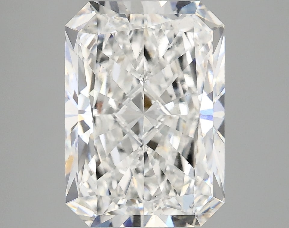 Loose Diamond - RADIANT 3.78ct E VS2: Loose Diamond - RADIANT 3.78ct E VS2 Source: This is a real non-mined Diamond that has been grown in a lab Shape: RADIANT Carats: 3.78 Color: E Clarity: VS2 Certification: IGI Condition: Pre-Owned PLE