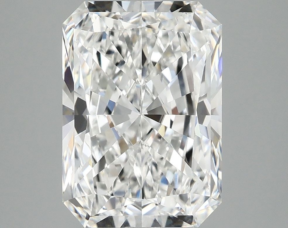 Loose Diamond - RADIANT 3.9ct E VVS2 (1 of 1)
