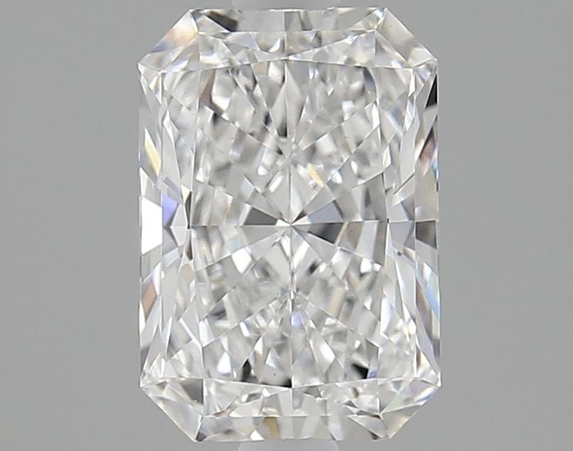 Loose Diamond - RADIANT 1.54ct E VVS2: Loose Diamond - RADIANT 1.54ct E VVS2 Source: This is a real non-mined Diamond that has been grown in a lab Shape: RADIANT Carats: 1.54 Color: E Clarity: VVS2 Certification: IGI Video:
