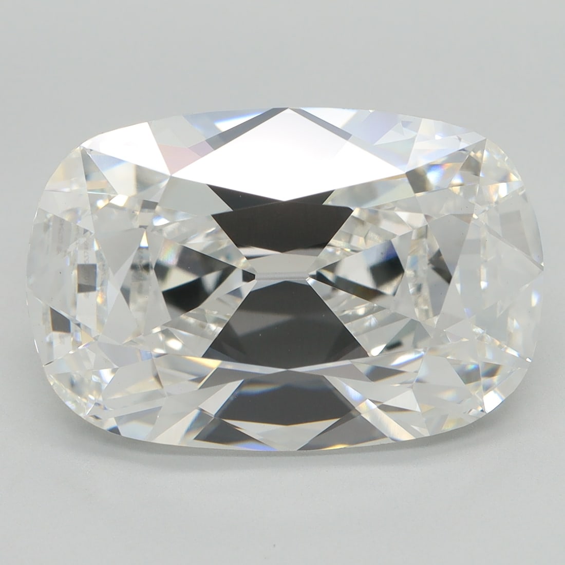 Loose Diamond - OLD MINER 9.54ct F VS1: Loose Diamond - OLD MINER 9.54ct F VS1 Source: This is a real non-mined Diamond that has been grown in a lab Shape: OLD MINER Carats: 9.54 Color: F Clarity: VS1 Certification: IGI Condition: Pre-Owned