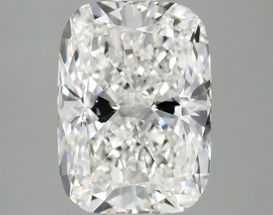 Loose Diamond - CUSHION MODIFIED 3.04ct E VS1: Loose Diamond - CUSHION MODIFIED 3.04ct E VS1 Source: This is a real non-mined Diamond that has been grown in a lab Shape: CUSHION MODIFIED Carats: 3.04 Color: E Clarity: VS1 Certification: IGI PLEASE
