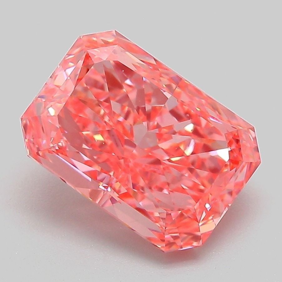 Loose Diamond - RADIANT 3.17ct Fancy Vivid Pink VS1: Loose Diamond - RADIANT 3.17ct Fancy Vivid Pink VS1 Source: This is a real non-mined Diamond that has been grown in a lab Shape: RADIANT Carats: 3.17 Color: Fancy Vivid Pink Certification: IGI Video: