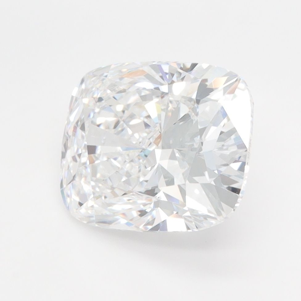 Loose Diamond - CUSHION MODIFIED 2.88ct D VVS1: Loose Diamond - CUSHION MODIFIED 2.88ct D VVS1 Source: This is a real non-mined Diamond that has been grown in a lab Shape: CUSHION MODIFIED Carats: 2.88 Color: D Clarity: VVS1 Certification: IGI Vide