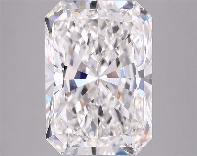 Loose Diamond - RADIANT 2.51ct D VS1: Loose Diamond - RADIANT 2.51ct D VS1 Source: This is a real non-mined Diamond that has been grown in a lab Shape: RADIANT Carats: 2.51 Color: D Clarity: VS1 Certification: IGI Condition: Pre-Owned PLE