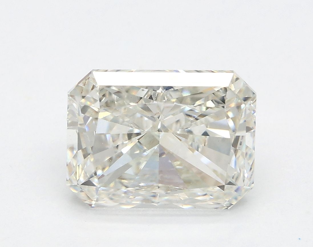 Loose Diamond - RADIANT 2.53ct H VS1: Loose Diamond - RADIANT 2.53ct H VS1 Source: This is a real non-mined Diamond that has been grown in a lab Shape: RADIANT Carats: 2.53 Color: H Clarity: VS1 Certification: IGI Video: