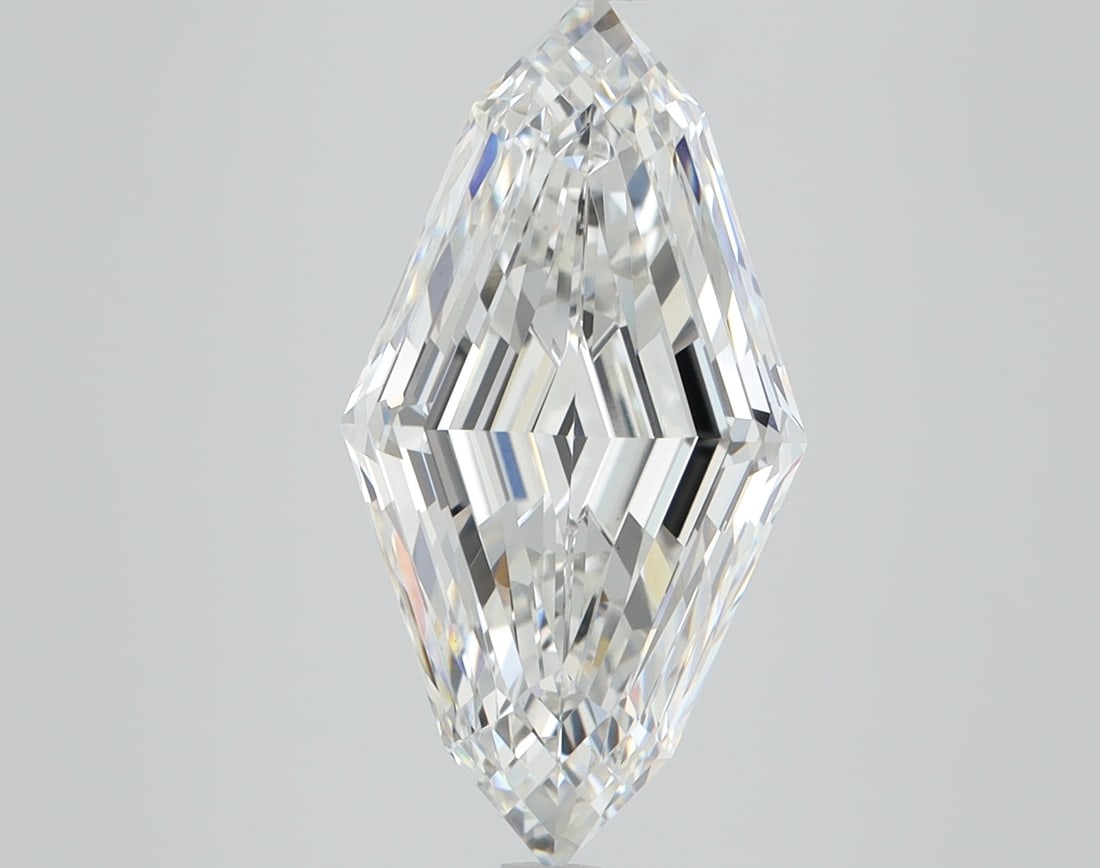 Loose Diamond - MARQUISE STEP 4.04ct E VS1: Loose Diamond - MARQUISE STEP 4.04ct E VS1 Source: This is a real non-mined Diamond that has been grown in a lab Shape: MARQUISE STEP Carats: 4.04 Color: E Clarity: VS1 Certification: IGI Condition: P