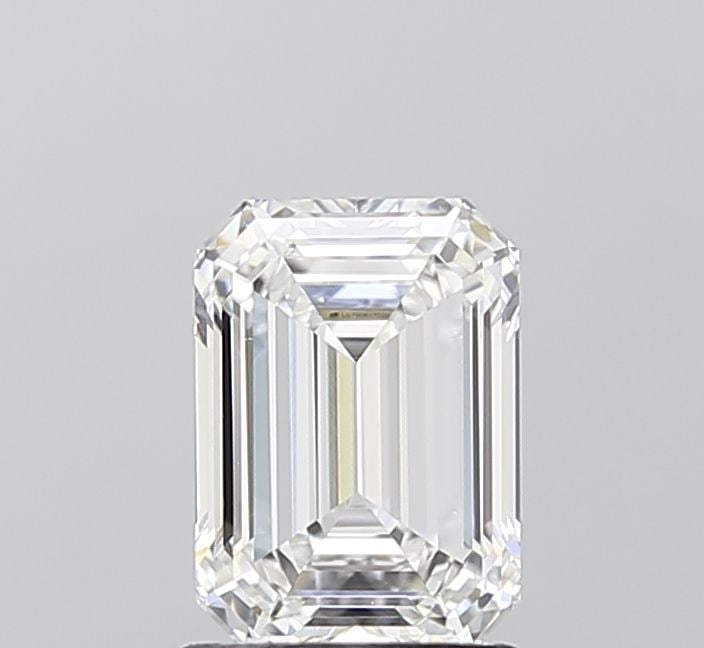 Loose Diamond - EMERALD 1.6ct E VVS2: Loose Diamond - EMERALD 1.6ct E VVS2 Source: This is a real non-mined Diamond that has been grown in a lab Shape: EMERALD Carats: 1.6 Color: E Clarity: VVS2 Certification: IGI Video: