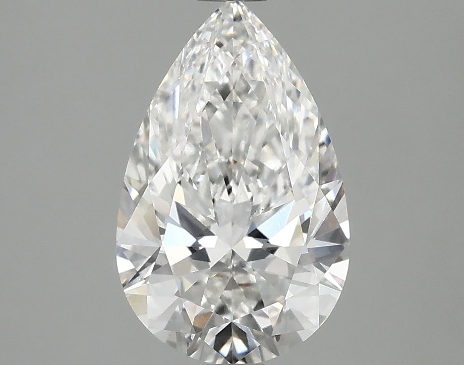 Loose Diamond - PEAR 1.93ct E VS1: Loose Diamond - PEAR 1.93ct E VS1 Source: This is a real non-mined Diamond that has been grown in a lab Shape: PEAR Carats: 1.93 Color: E Clarity: VS1 Certification: IGI Condition: Pre-Owned PLEASE NO