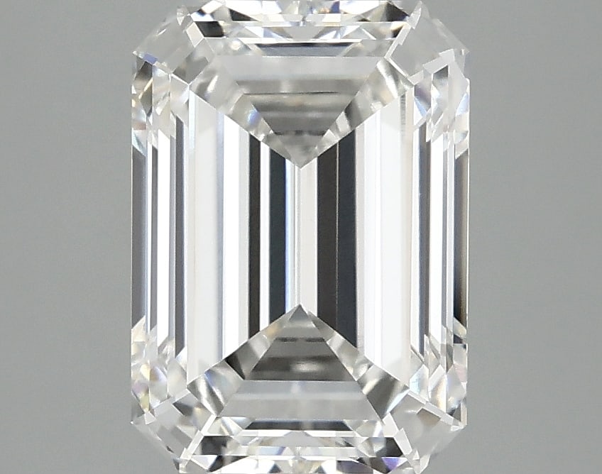 Loose Diamond - EMERALD 3.13ct F VVS2: Loose Diamond - EMERALD 3.13ct F VVS2 Source: This is a real non-mined Diamond that has been grown in a lab Shape: EMERALD Carats: 3.13 Color: F Clarity: VVS2 Certification: IGI Condition: Pre-Owned P