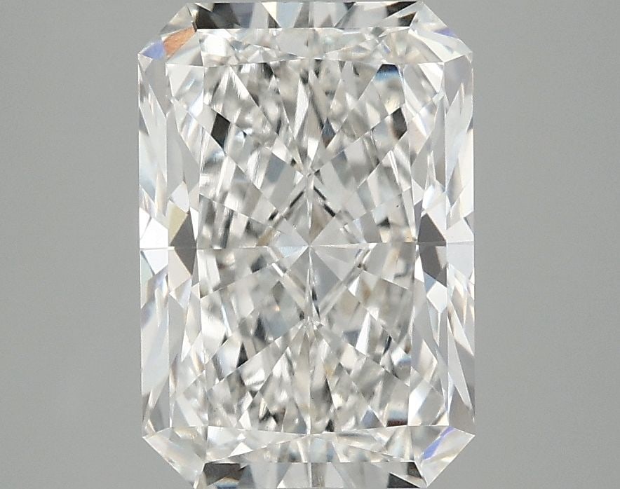 Loose Diamond - RADIANT 3.08ct F VS1: Loose Diamond - RADIANT 3.08ct F VS1 Source: This is a real non-mined Diamond that has been grown in a lab Shape: RADIANT Carats: 3.08 Color: F Clarity: VS1 Certification: IGI Video: