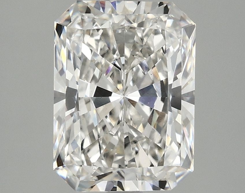 Loose Diamond - RADIANT 2.59ct G VS1: Loose Diamond - RADIANT 2.59ct G VS1 Source: This is a real non-mined Diamond that has been grown in a lab Shape: RADIANT Carats: 2.59 Color: G Clarity: VS1 Certification: IGI Video: