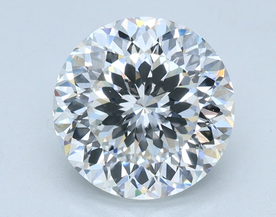 Loose Diamond - PORTUGUESE 2.51ct E VS1: Loose Diamond - PORTUGUESE 2.51ct E VS1 Source: This is a real non-mined Diamond that has been grown in a lab Shape: PORTUGUESE Carats: 2.51 Color: E Clarity: VS1 Certification: IGI Condition: Pre-Own
