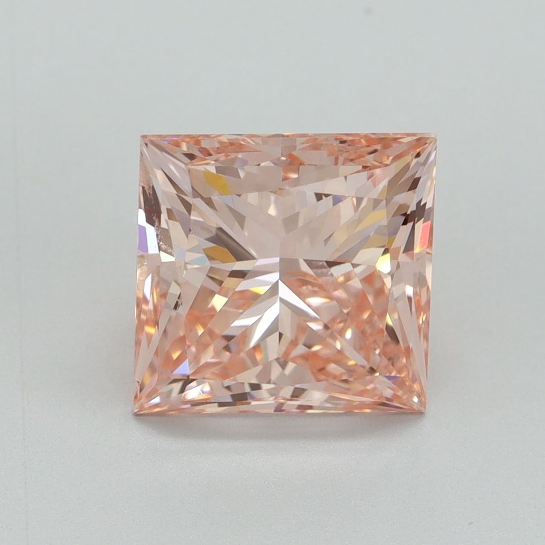 Loose Diamond - PRINCESS 4.0ct Fancy Intense Pink VS1: Loose Diamond - PRINCESS 4.0ct Fancy Intense Pink VS1 Source: This is a real non-mined Diamond that has been grown in a lab Shape: PRINCESS Carats: 4.0 Color: Fancy Intense Pink Certification: IGI Vid