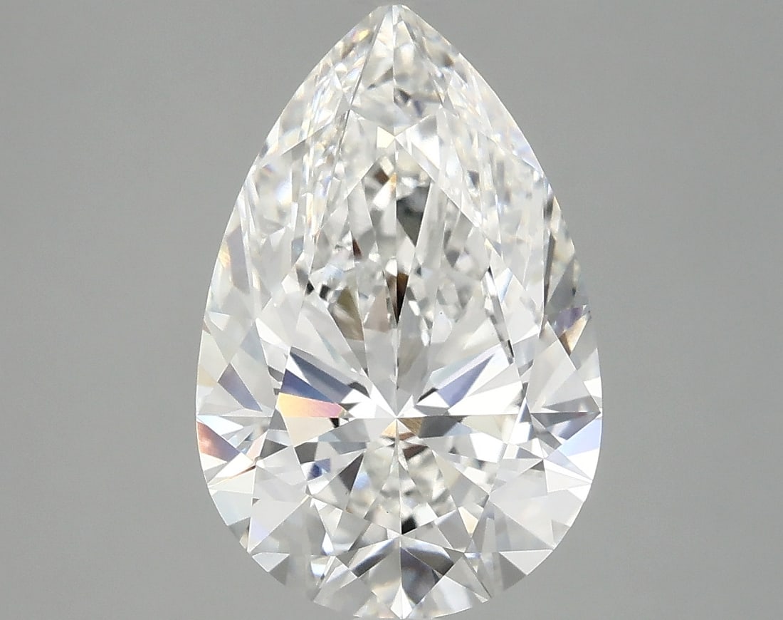 Loose Diamond - PEAR 4.03ct E VS1: Loose Diamond - PEAR 4.03ct E VS1 Source: This is a real non-mined Diamond that has been grown in a lab Shape: PEAR Carats: 4.03 Color: E Clarity: VS1 Certification: IGI Condition: Pre-Owned PLEASE NO