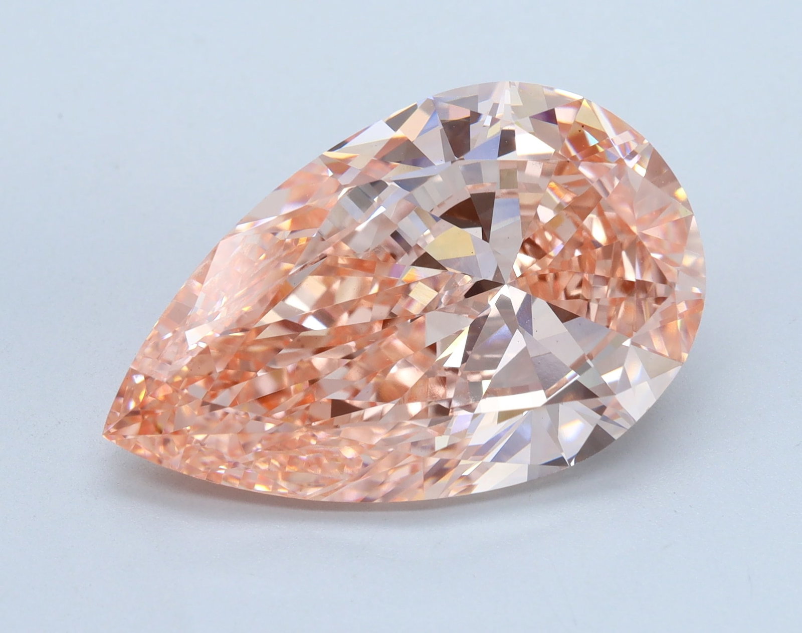 Loose Diamond - PEAR 10.02ct PINK VS1: Loose Diamond - PEAR 10.02ct PINK VS1 Source: This is a real non-mined Diamond that has been grown in a lab Shape: PEAR Carats: 10.02 Color: PINK Clarity: VS1 Certification: IGI Condition: Pre-Owned
