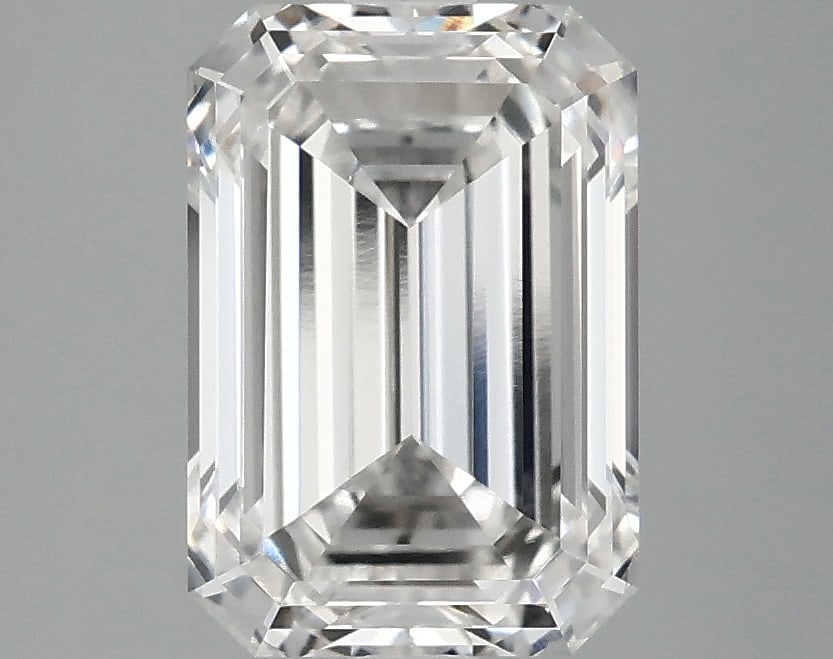 Loose Diamond - EMERALD 2.9ct F VVS2: Loose Diamond - EMERALD 2.9ct F VVS2 Source: This is a real non-mined Diamond that has been grown in a lab Shape: EMERALD Carats: 2.9 Color: F Clarity: VVS2 Certification: IGI Condition: Pre-Owned PLE