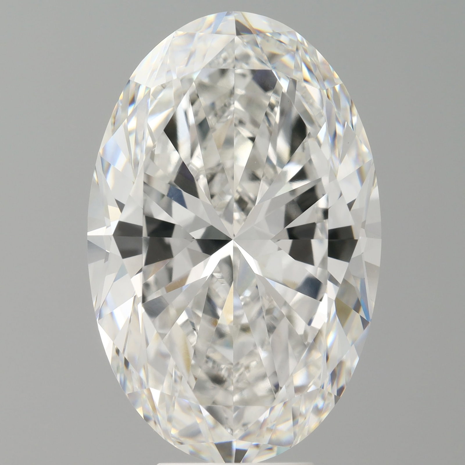 Loose Diamond - OVAL 9.01ct E VVS2: Loose Diamond - OVAL 9.01ct E VVS2 Source: This is a real non-mined Diamond that has been grown in a lab Shape: OVAL Carats: 9.01 Color: E Clarity: VVS2 Certification: IGI Condition: Pre-Owned PLEASE 