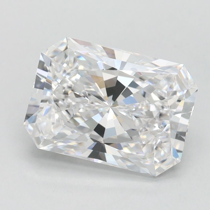 Loose Diamond - RADIANT 1.52ct D VVS2: Loose Diamond - RADIANT 1.52ct D VVS2 Source: This is a real non-mined Diamond that has been grown in a lab Shape: RADIANT Carats: 1.52 Color: D Clarity: VVS2 Certification: IGI Video: