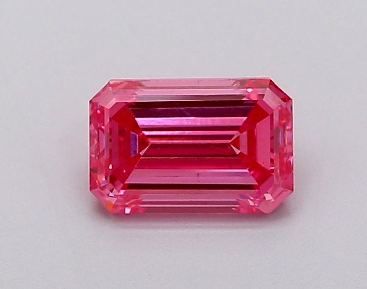 Loose Diamond - EMERALD 1.01ct Fancy Vivid Pink VS1: Loose Diamond - EMERALD 1.01ct Fancy Vivid Pink VS1 Source: This is a real non-mined Diamond that has been grown in a lab Shape: EMERALD Carats: 1.01 Color: Fancy Vivid Pink Certification: IGI Video: