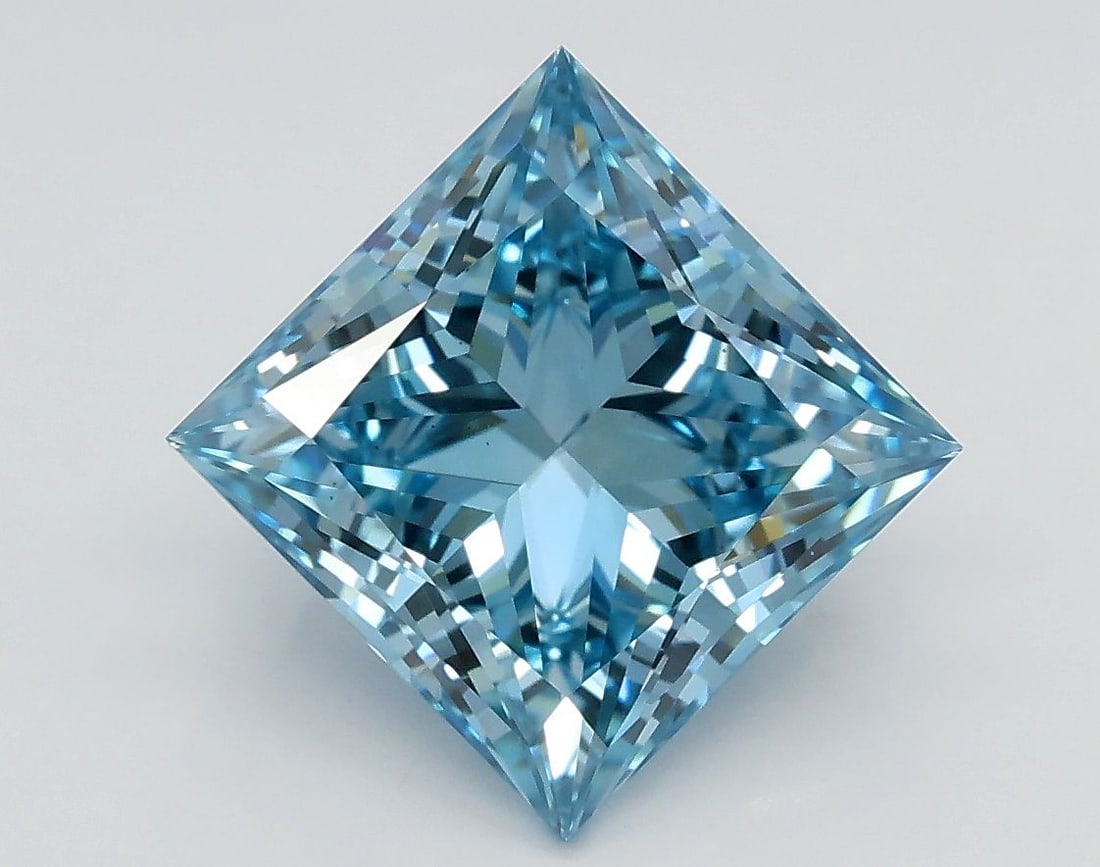 Loose Diamond - PRINCESS 2.8ct Fancy Intense Greenish Blue VS2: Loose Diamond - PRINCESS 2.8ct Fancy Intense Greenish Blue VS2 Source: This is a real non-mined Diamond that has been grown in a lab Shape: PRINCESS Carats: 2.8 Color: Fancy Intense Greenish Blue Cert