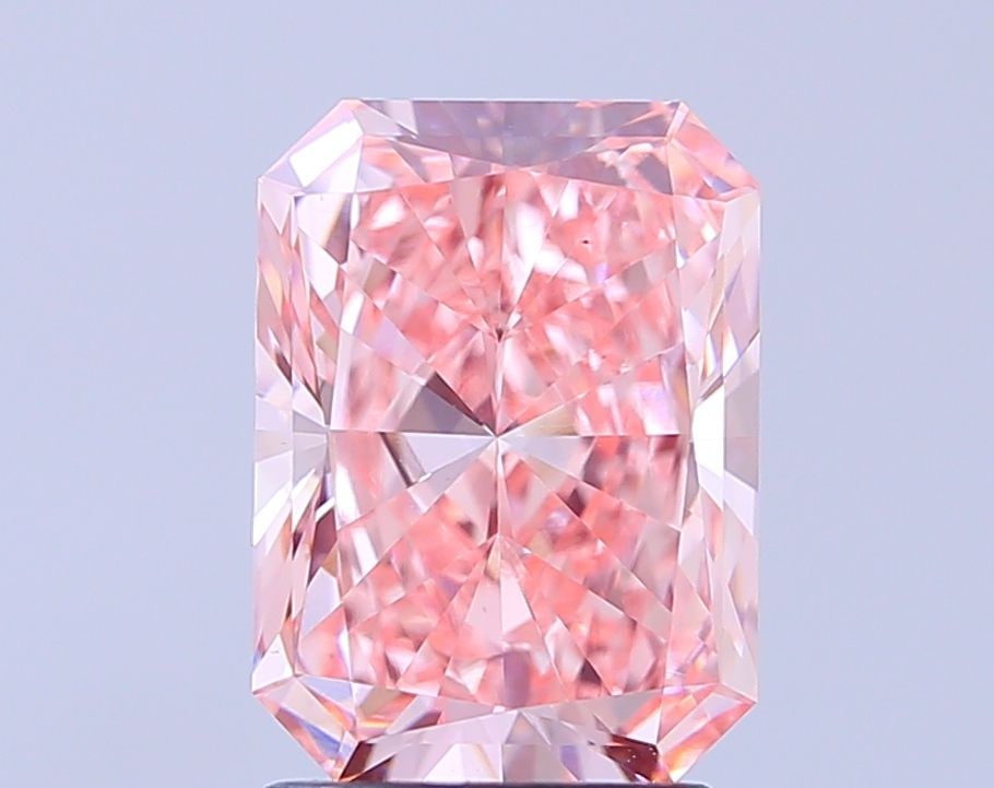 Loose Diamond - RADIANT 2.52ct Fancy Vivid Pink VS1: Loose Diamond - RADIANT 2.52ct Fancy Vivid Pink VS1 Source: This is a real non-mined Diamond that has been grown in a lab Shape: RADIANT Carats: 2.52 Color: Fancy Vivid Pink Certification: IGI Video: