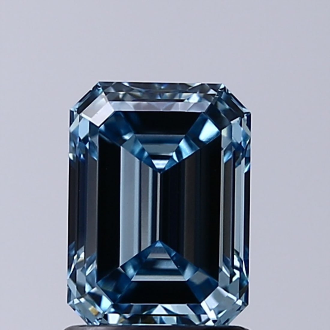 Loose Diamond - EMERALD 1.5ct Fancy Intense Greenish Blue VVS2: Loose Diamond - EMERALD 1.5ct Fancy Intense Greenish Blue VVS2 Source: This is a real non-mined Diamond that has been grown in a lab Shape: EMERALD Carats: 1.5 Color: Fancy Intense Greenish Blue Certi